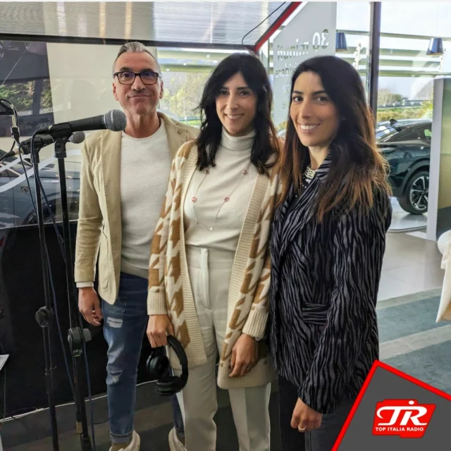 🎙️Tornano a trovarci Daniele, Jessica e Valentina, i nostri agenti immobiliari di riferimento!