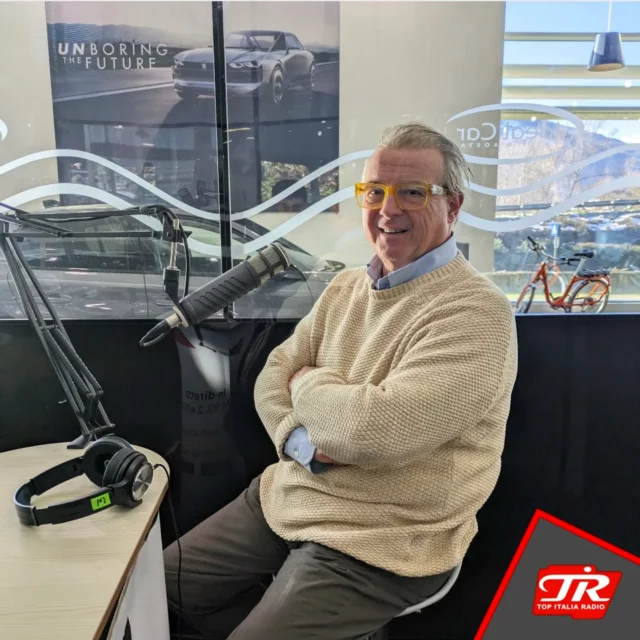 🎙️ È tornato a trovarci il fisico e archeoastronomo Guido Cossard!

In diretta con noi dall'@idealcarpeugeot.